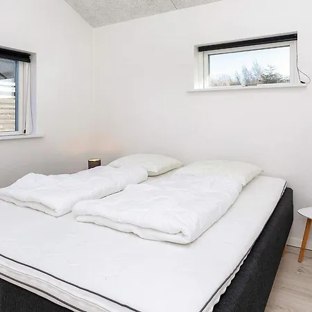 Modern With - By Traum *